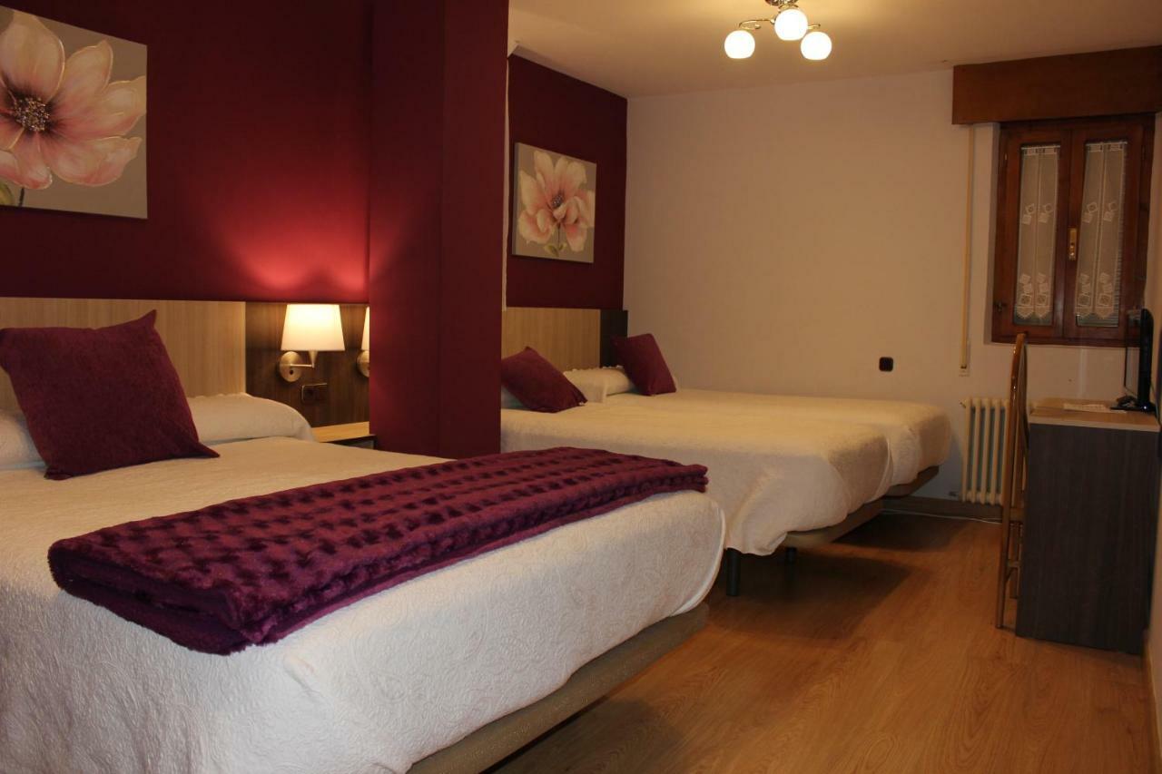 Hostal Casa Abascal Posada De Valdeon Εξωτερικό φωτογραφία
